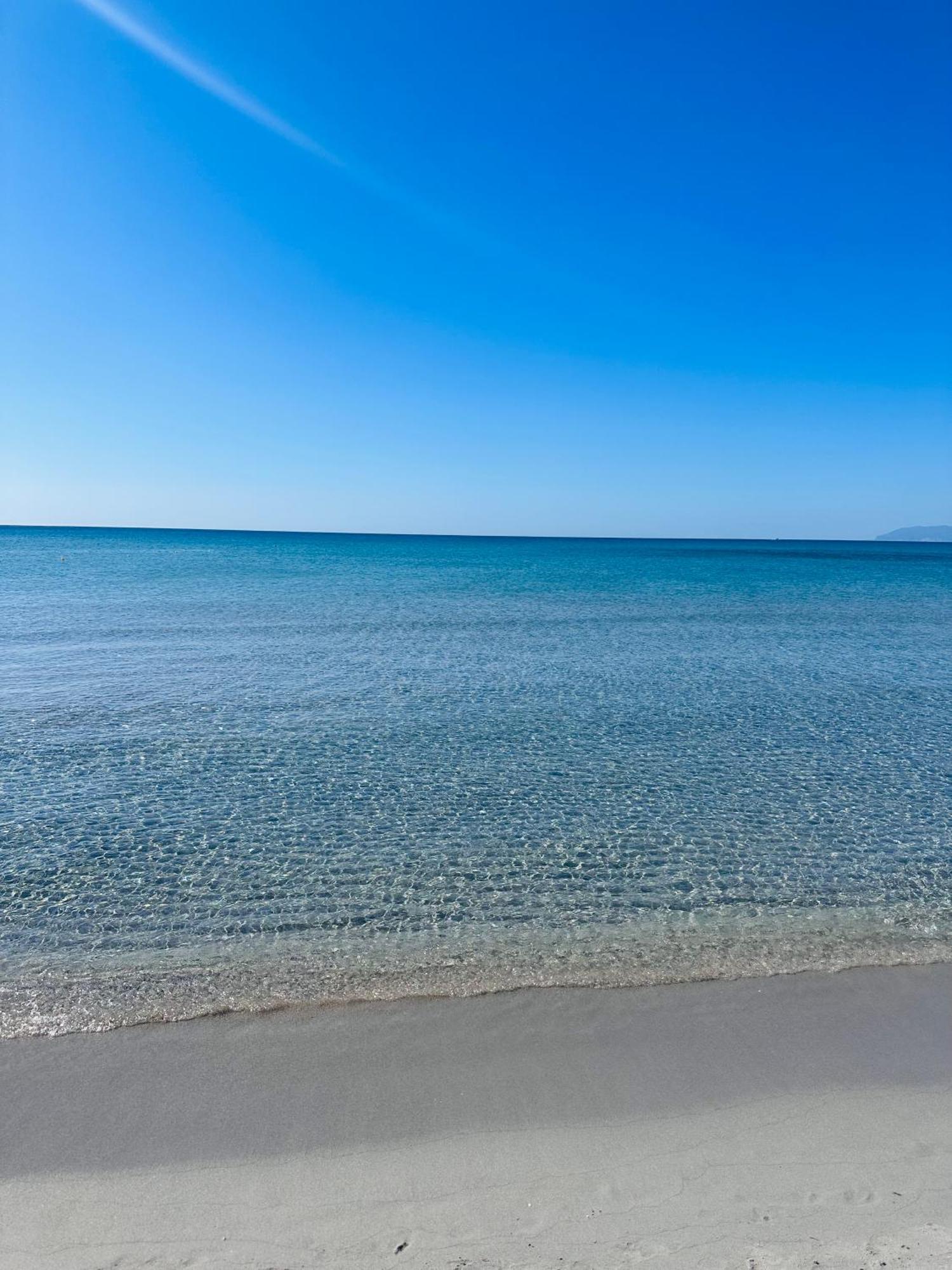 Il Giardino Davanti Al Mare Орозеи Екстериор снимка